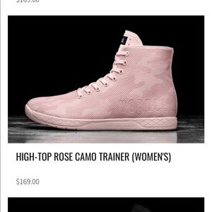 No Bull women high tops in size 8.5! Pink camo!